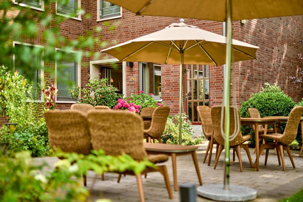 Hotel Kocks Am Muehlenberg มึลไฮม์ อันแดร์ รัวร์ ภายนอก รูปภาพ