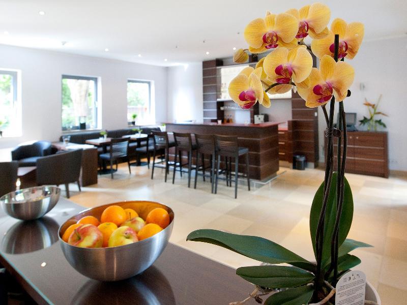 Hotel Kocks Am Muehlenberg มึลไฮม์ อันแดร์ รัวร์ ภายนอก รูปภาพ