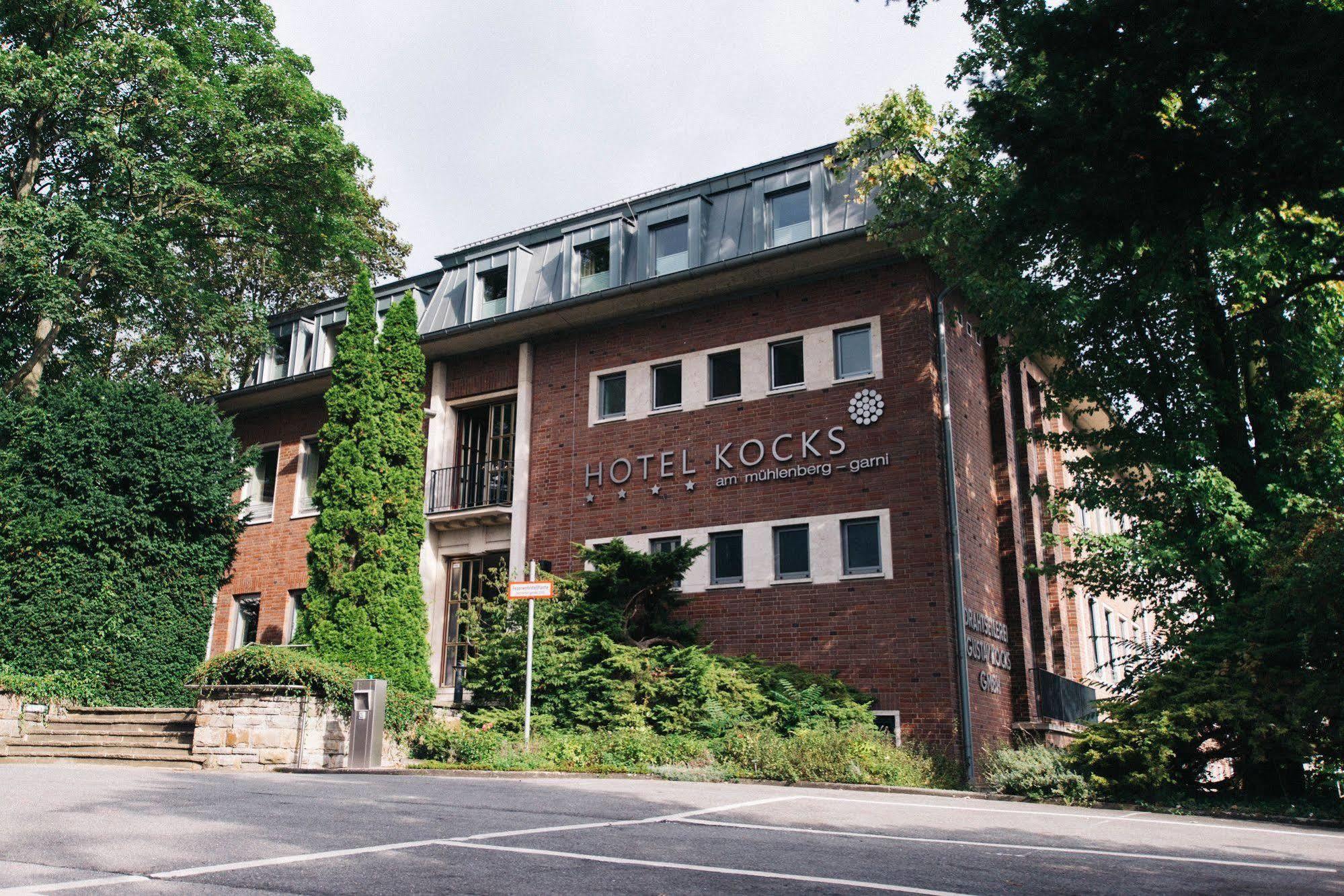 Hotel Kocks Am Muehlenberg มึลไฮม์ อันแดร์ รัวร์ ภายนอก รูปภาพ